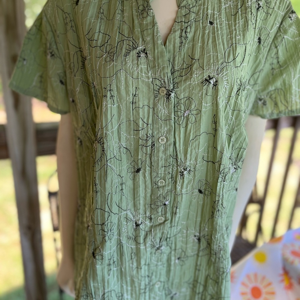 St. John's Bay Green Short Sleeve Button Down Shirt